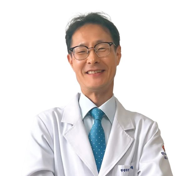 한방과 김영태 한방원장/한의학박사/한방협진센터